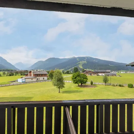 Dachstein 27 By Interhome Флахау